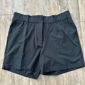 Black Nike women’s shorts worn once! Size large!